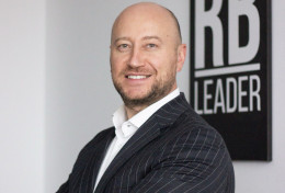 Денис Коньков